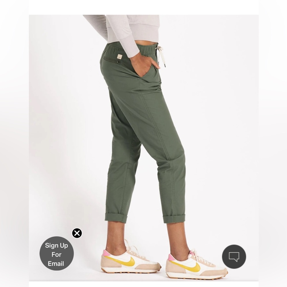 Vuori Women's Straight Leg Pants - Olive Green